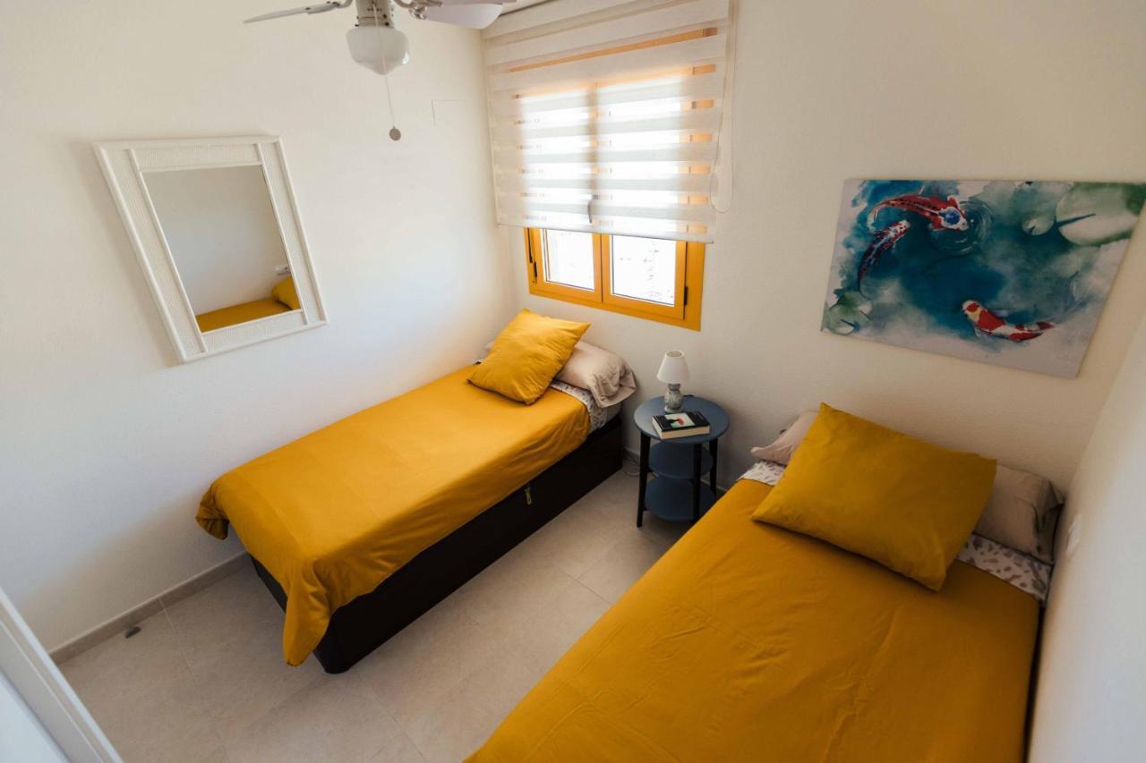 Appartement En La Playa. Planta 19. Vistas Espectaculares. 2 Terrazas. *